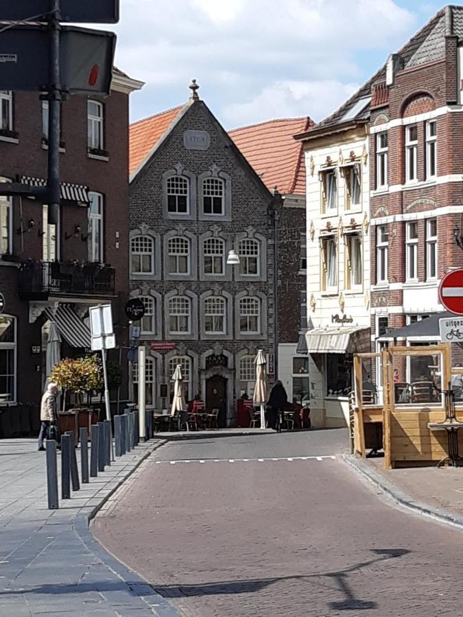 Roermond Uniek Stadspand, Compleet Woonhuis Εξωτερικό φωτογραφία